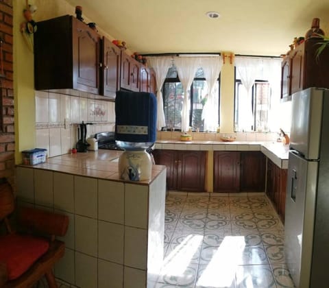 Peaceful Central Family Home Apartment in Morelia