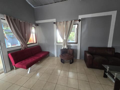 Casita el Jardin Apartment in Nuevo Arenal