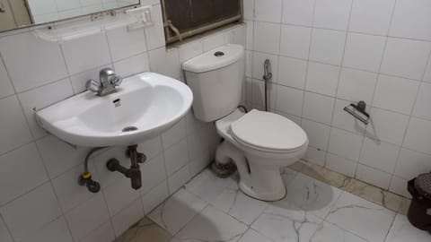 Toilet, Bathroom