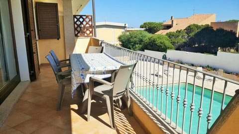 Balcony/Terrace, Pool view