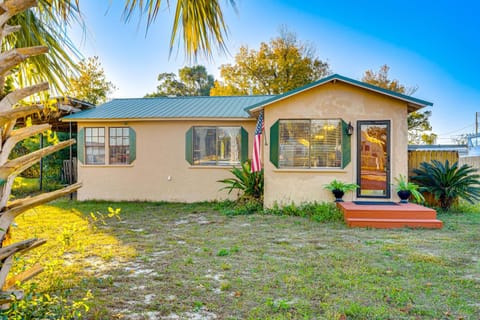 Cozy Home Near Bay Access in Panama City! House in Upper Grand Lagoon