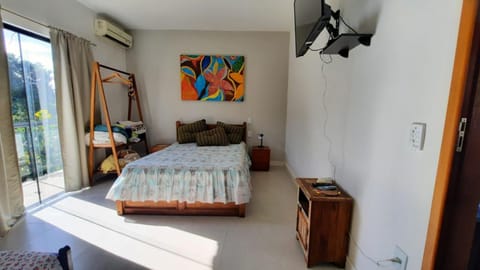 Bed, Photo of the whole room, Bedroom, air conditioner