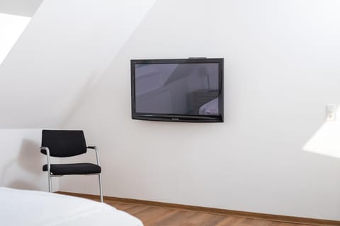 TV and multimedia, Bedroom