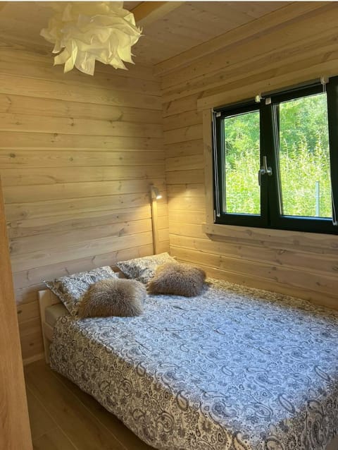 MOJA DEBINA LUX 1, domek z pokojem dziennym, jedną sypialnią i antresolą, blisko plaży House in Pomeranian Voivodeship