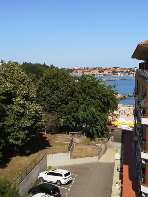 Balcony/Terrace, City view, Sea view, Street view