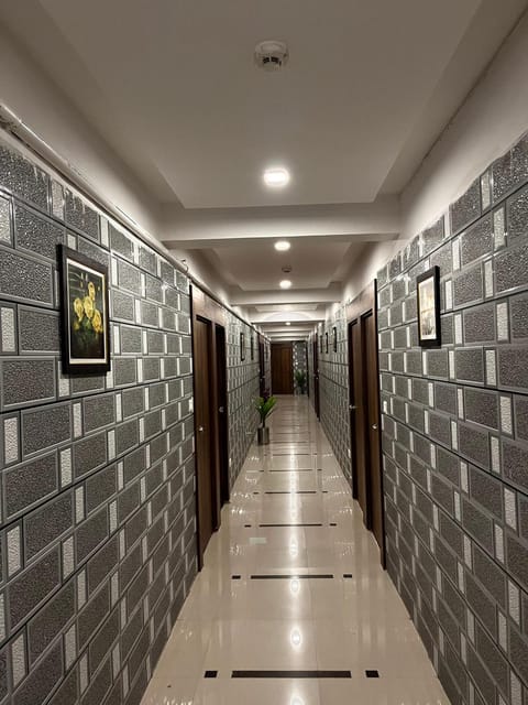 Hotel the grand pritam Bed and Breakfast in Gandhinagar