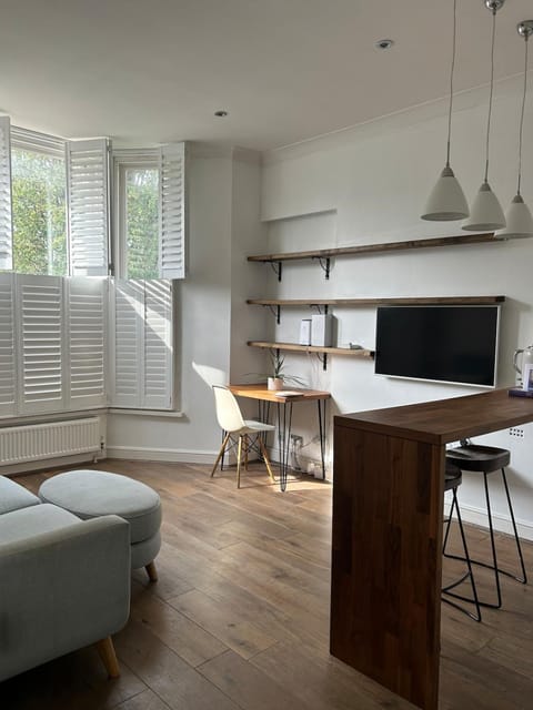 Modern flat close to Peckham Rye and amenities Apartment in London Borough of Southwark