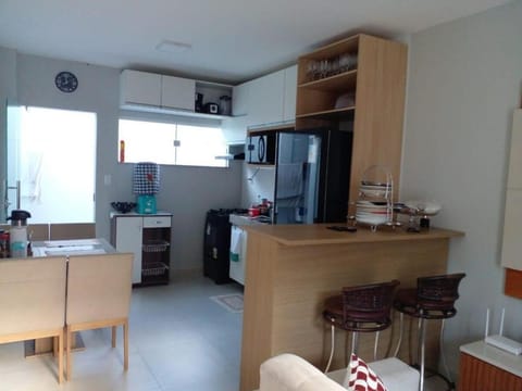 Kitchen or kitchenette, Dining area, stove