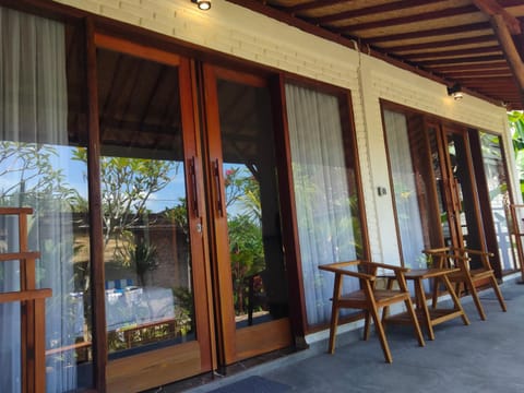 Meera house and stay Vacation rental in Pekutatan