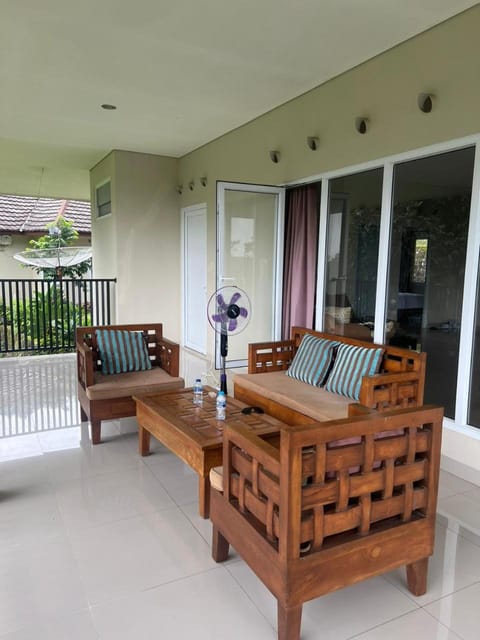 villa jabon adel Vacation rental in Cisarua