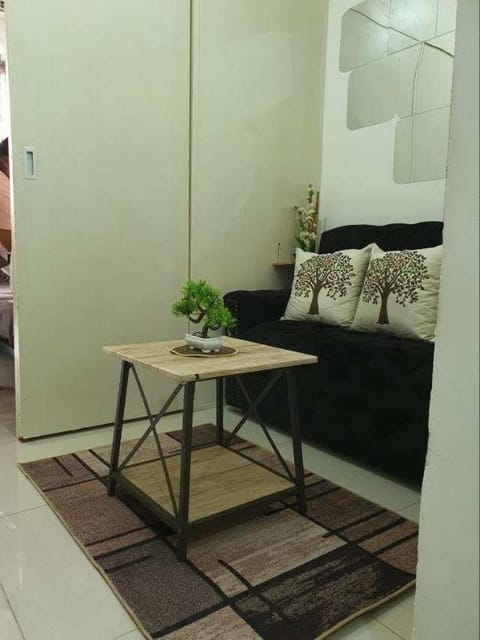 Bright place Apartment in Las Pinas