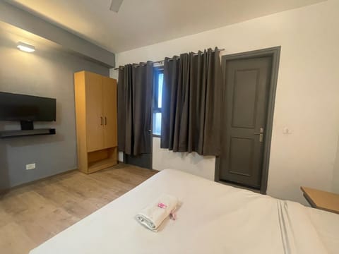 Premium Rooms Near Shooting Range Hotel in New Delhi