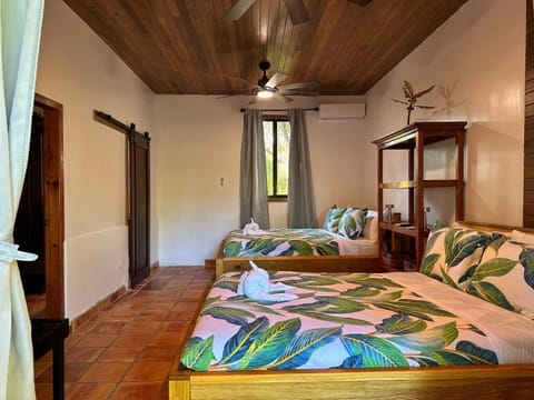 Azure Del Mar Inn in Stann Creek District