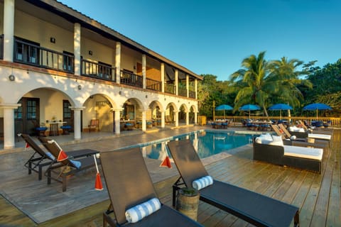Mariposa Belize Beach Resort Hôtel in Stann Creek District