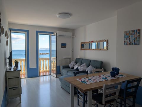 View (from property/room), Living room, Dining area, Sea view