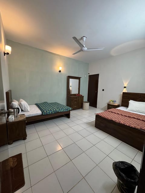 Rosewood cottage Vacation rental in Karachi