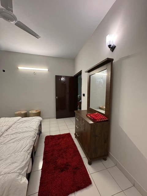 Rosewood cottage Vacation rental in Karachi