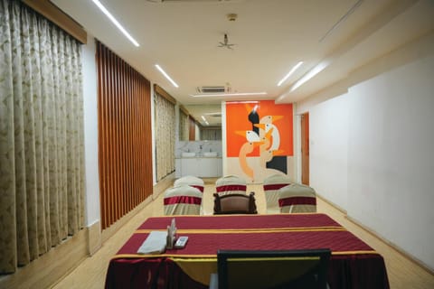 Park Niveda Hotel in Vijayawada