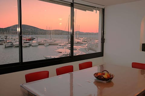 Dining area, Sea view