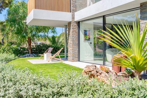 Patio, Garden, Garden view