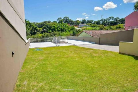 Linda Casa com vista para mata Maison in Socorro