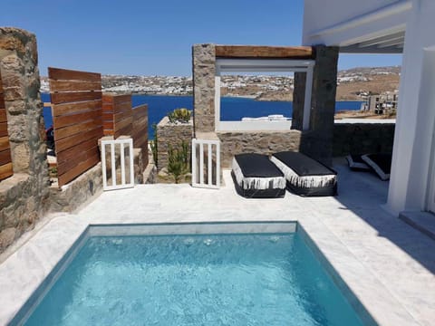 Mykonos No5 Luxury Suites & Villas Hotel in Decentralized Administration of the Aegean