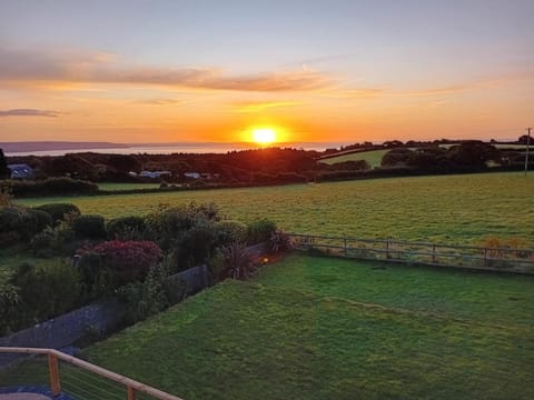 Natural landscape, Sea view, Sunrise