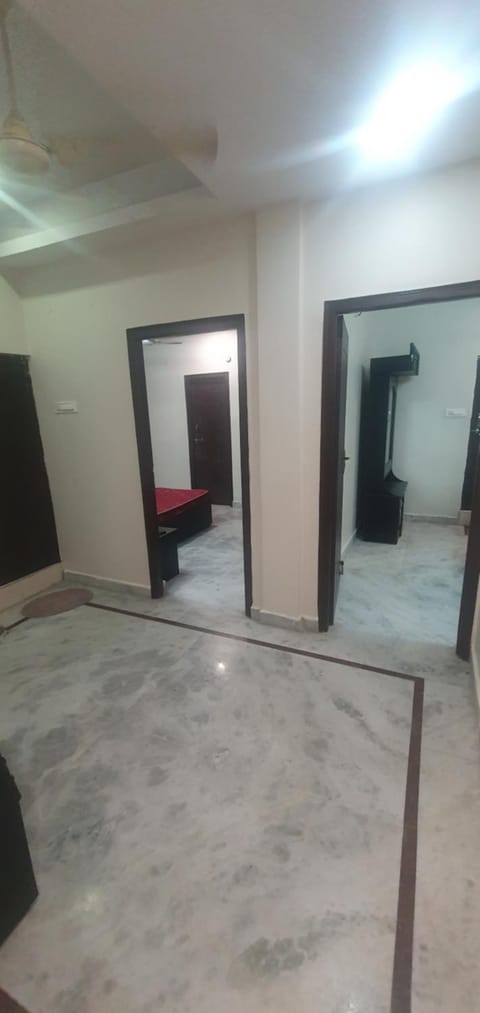 Spacious and Comfortable 3BHK for Travellers Apartment in Hyderabad