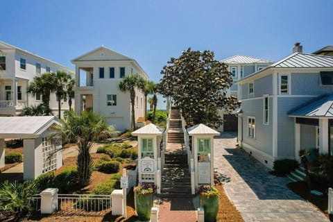 Carillon Market 305 Wohnung in Carillon Beach