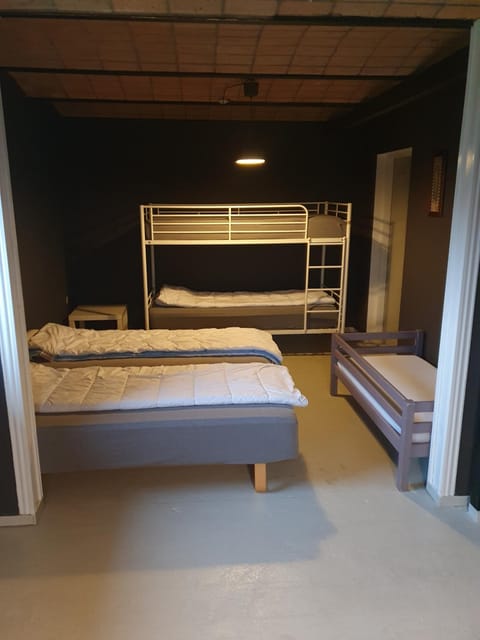 Bed, Photo of the whole room, Bedroom, bunk bed