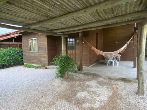 Cabanas dos Sonhos 2- Barra de Ibiraquera House in Imbituba