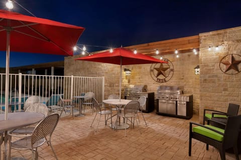Home2 Suites by Hilton Lubbock Hotel in Lubbock