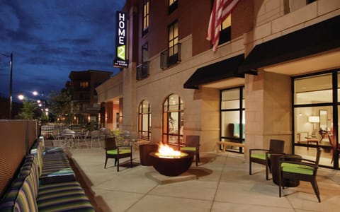 Home2 Suites by Hilton Tuscaloosa Downtown University Boulevard Hotel in Northport