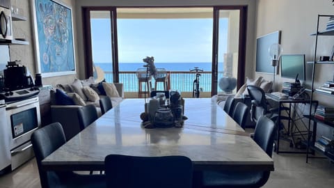 Dining area, Sea view