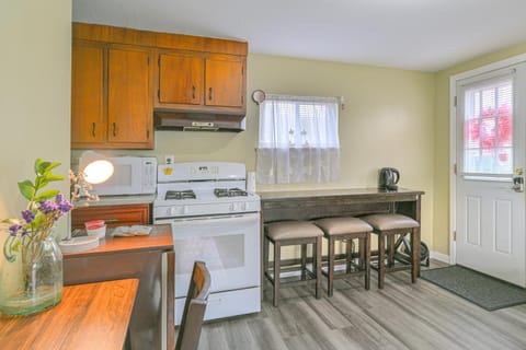 2 Mi to UBS Arena WFH-Friendly Couples Retreat Apartamento in Floral Park