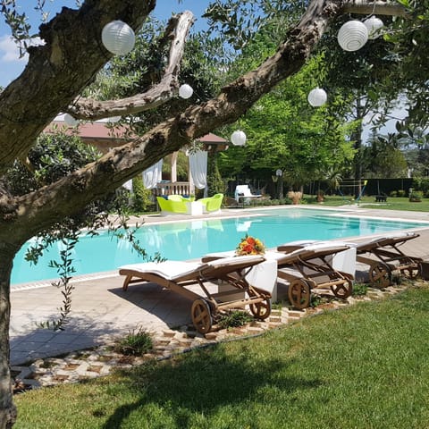 Garden view, Pool view