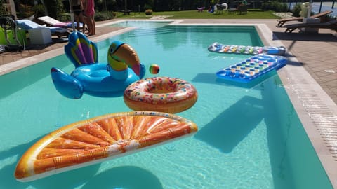 Garden, Pool view, Swimming pool