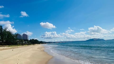 Apec Mandala Wyndham Mui Ne Ruby Hotel in Phan Thiet