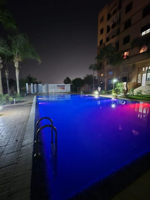 Night, Swimming pool