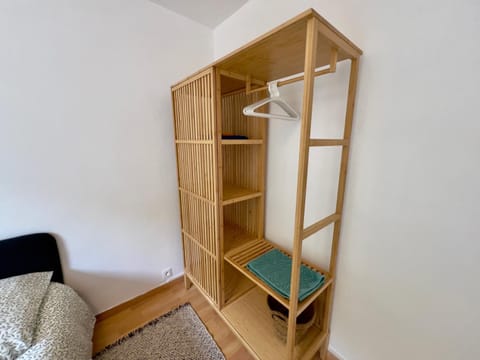 Bed, Bedroom, wardrobe