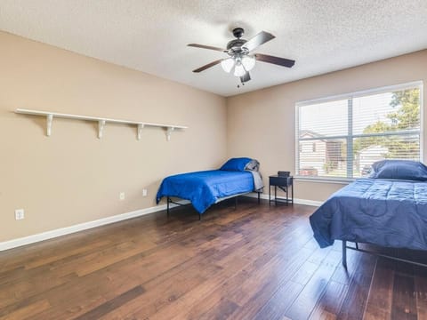 Family & Pet Friendly Whole House 25 min to Austin House in Cedar Park