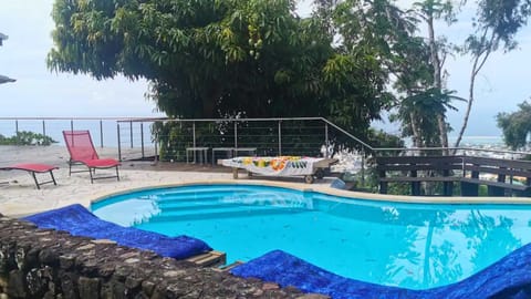 Pool view, Swimming pool, sunbed