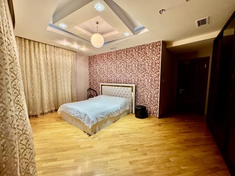 Bed, Photo of the whole room, Bedroom, Sea view