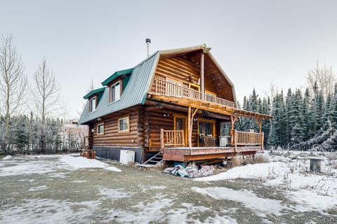 3 Mi to Kenai River Secluded Sterling Cabin! Casa in Sterling