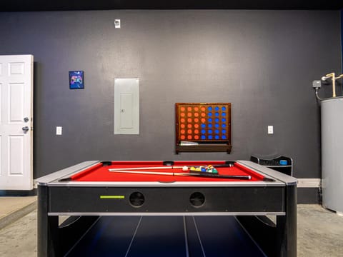 Luxury Tampa Home with Game Room and Theater Villa in Tampa