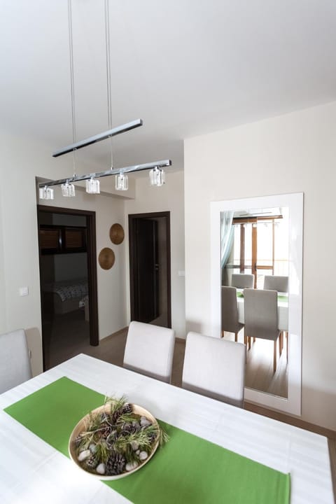 Renata apartment 2BR, near beach Apartment in Zadar County