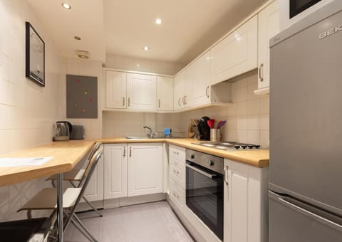 Location Location Location! Seaside flat sleeps 9 Apartment in Hove