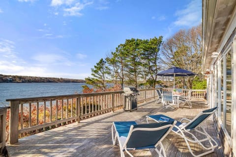 Waterfront on Follins Pond House in Yarmouth Port