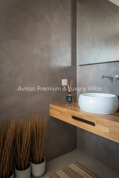 Avitan Premium & Luxury Villas Chalet in Costa Adeje