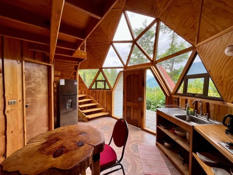 Kitchen or kitchenette, Dining area, Inner courtyard view